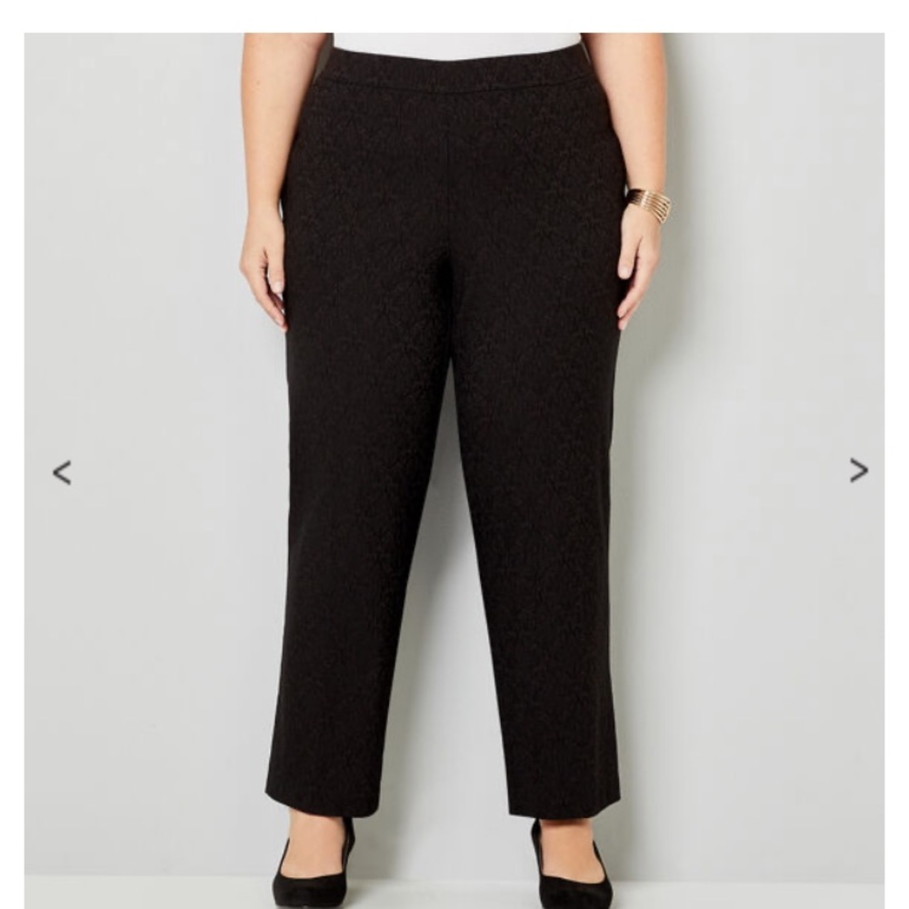 Avenue Embroidered Super Stretch Pants 28 Plus Sz
